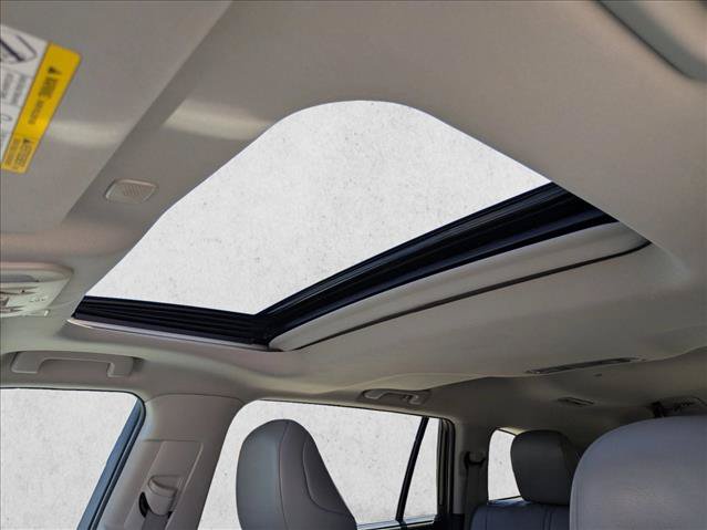 Certified 2023 Toyota Highlander XLE AWD/4WD image 15