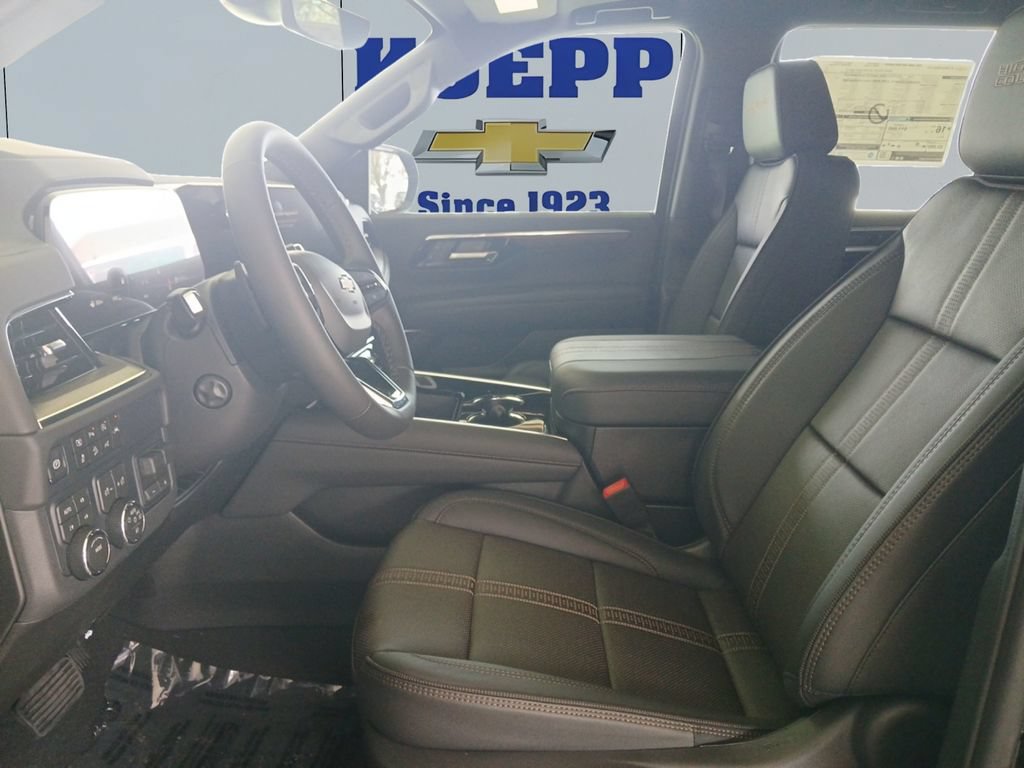New 2026 Chevrolet Tahoe High Country w/ Sun And Tow Package AWD/4WD image 10
