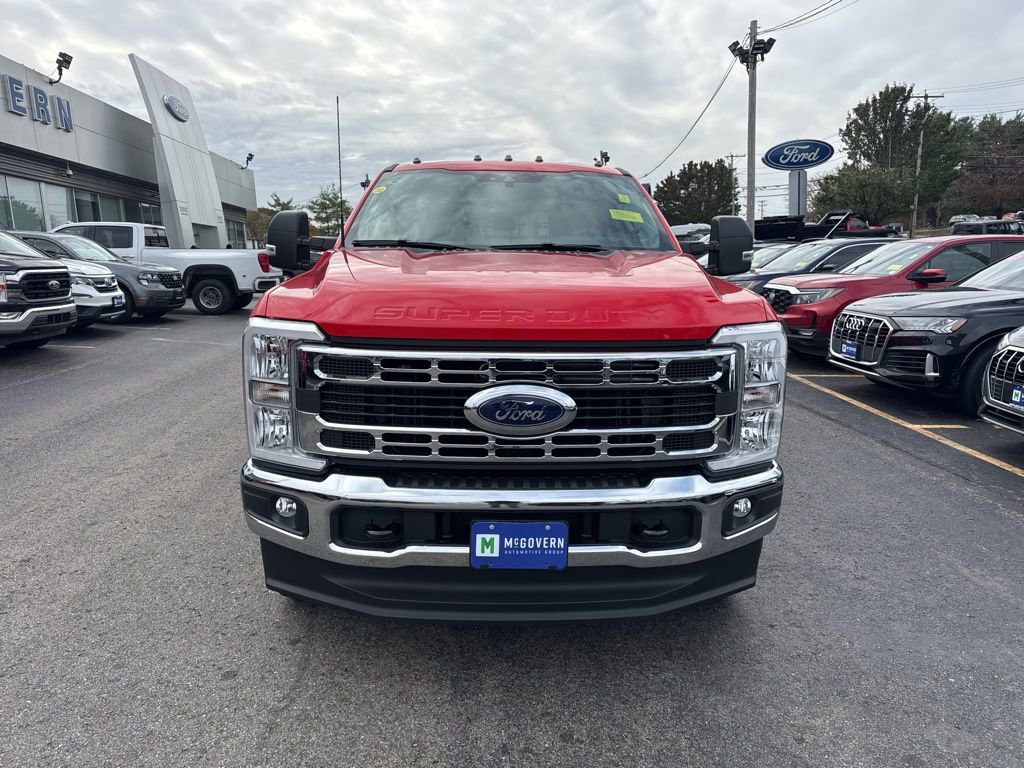 New 2026 Ford F350 XLT w/ FX4 Off-Road Package image 2
