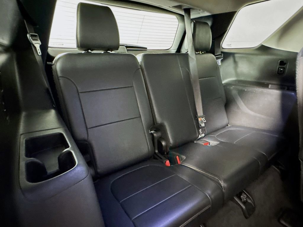 Used 2019 Chevrolet Traverse RS w/ LPO, Floor Liner Package AWD/4WD image 35