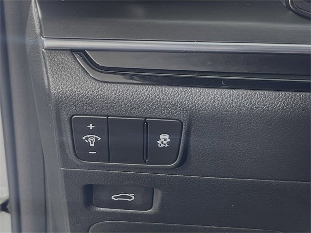 Used 2025 Kia K5 GT-Line image 11