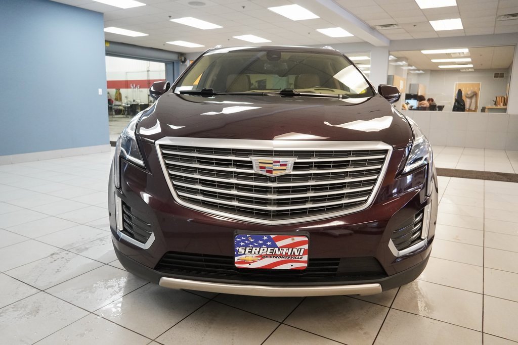Used 2018 Cadillac XT5 Platinum w/ Driver Assist Package image 18