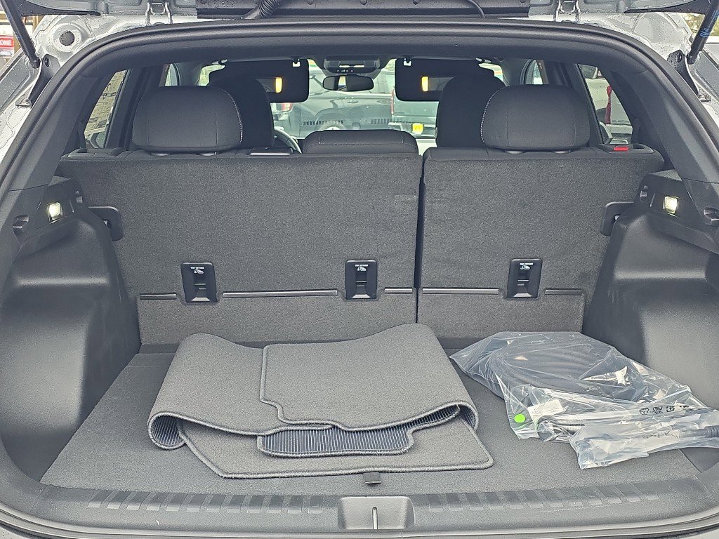 New 2026 Chevrolet Blazer EV LT image 9