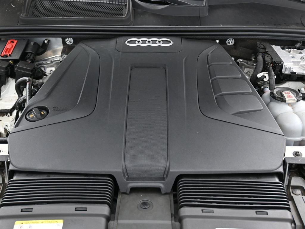 Used 2023 Audi Q7 2.0T Premium image 46