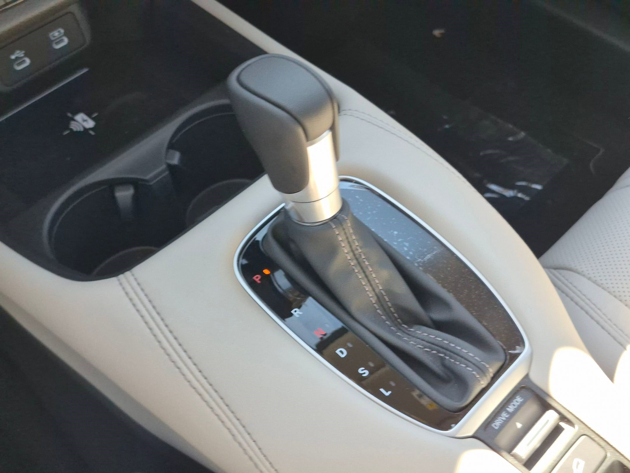 New 2027 Honda HR-V EX-L image 16