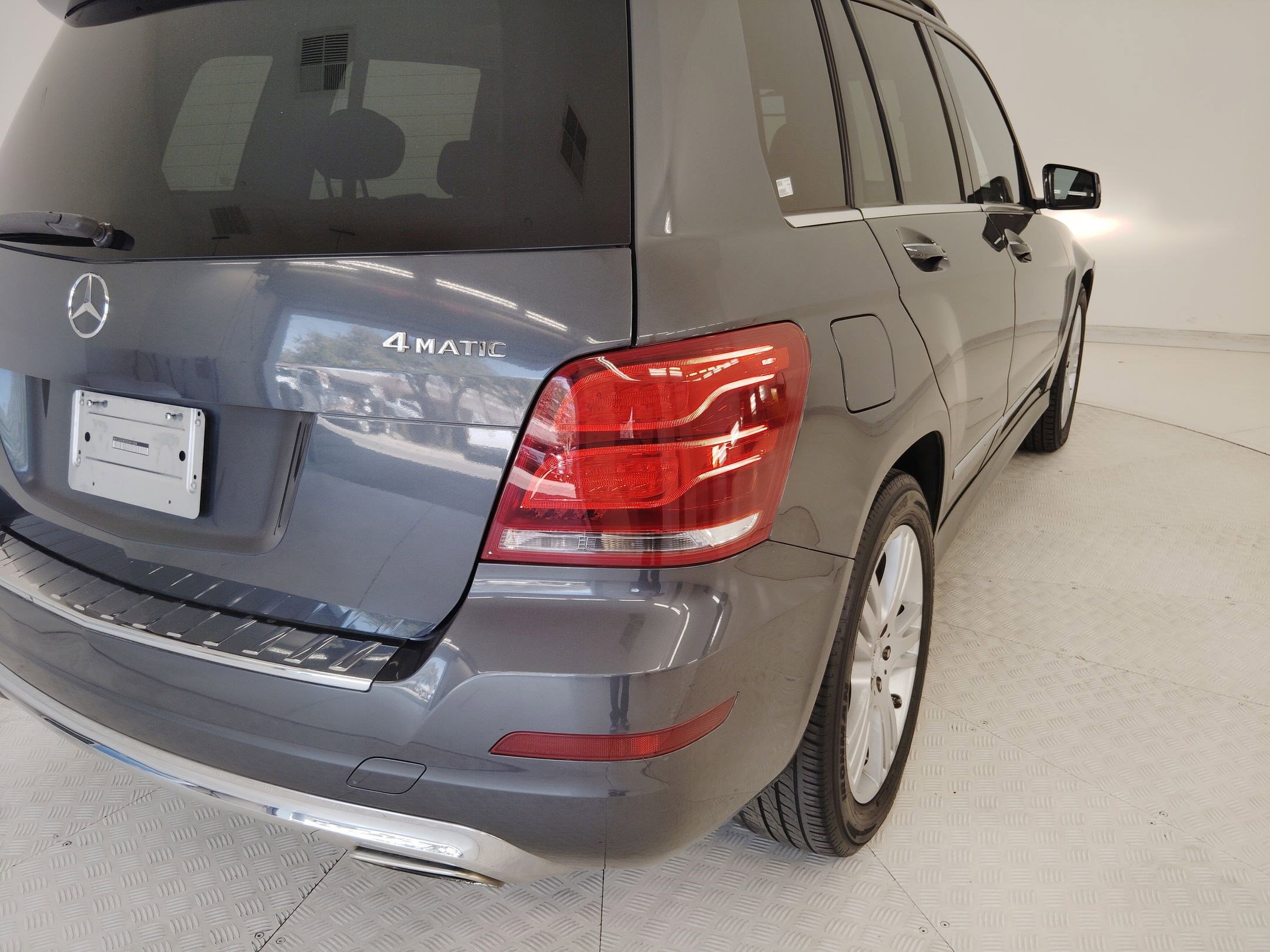 Used 2013 Mercedes-Benz GLK 350 4MATIC image 30
