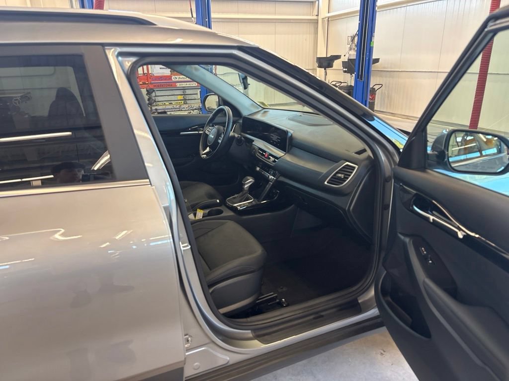 Certified 2024 Kia Seltos EX AWD/4WD image 18