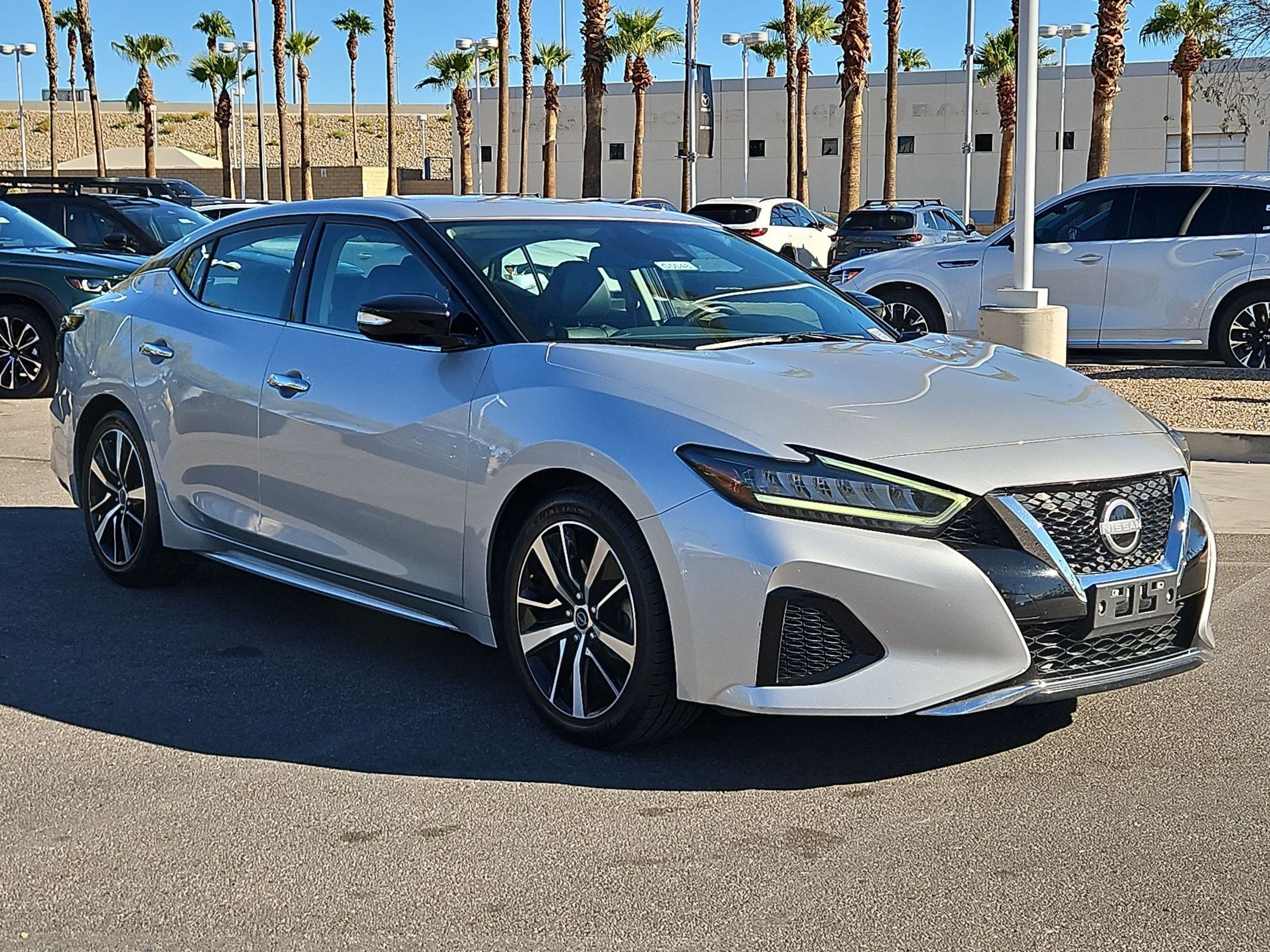 Used 2023 Nissan Maxima SV w/ Floor Mat Group FWD image 7
