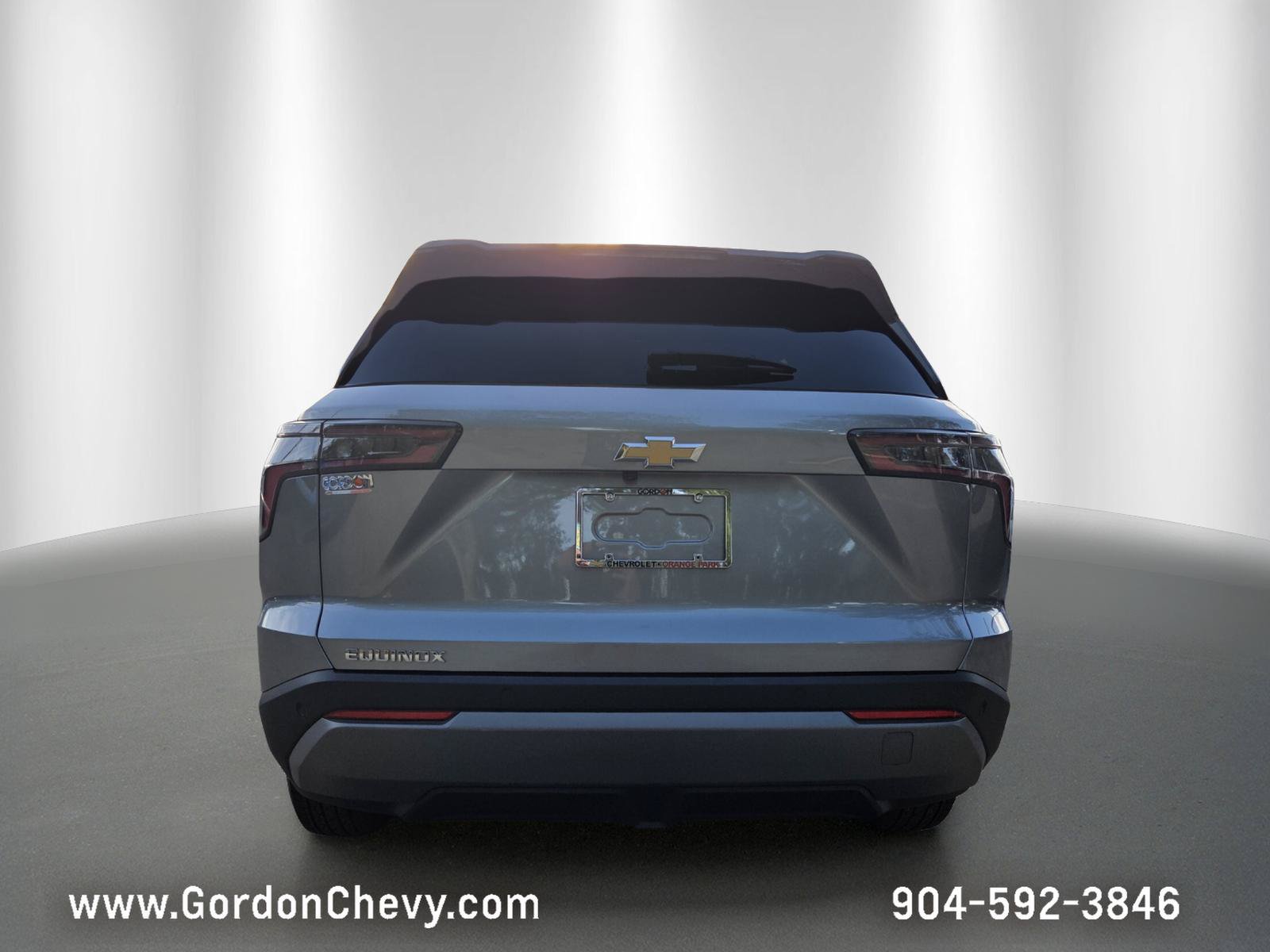 Used 2026 Chevrolet Equinox LT FWD image 4