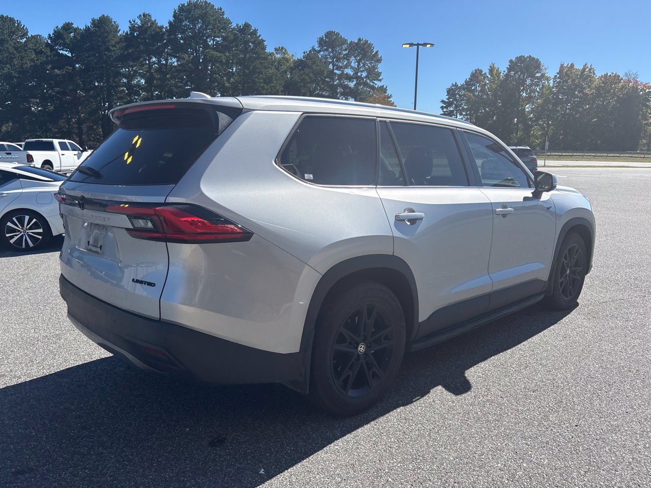 Used 2024 Toyota Grand Highlander FWD image 10