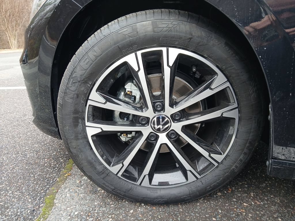 New 2026 Volkswagen Jetta Sport FWD image 25