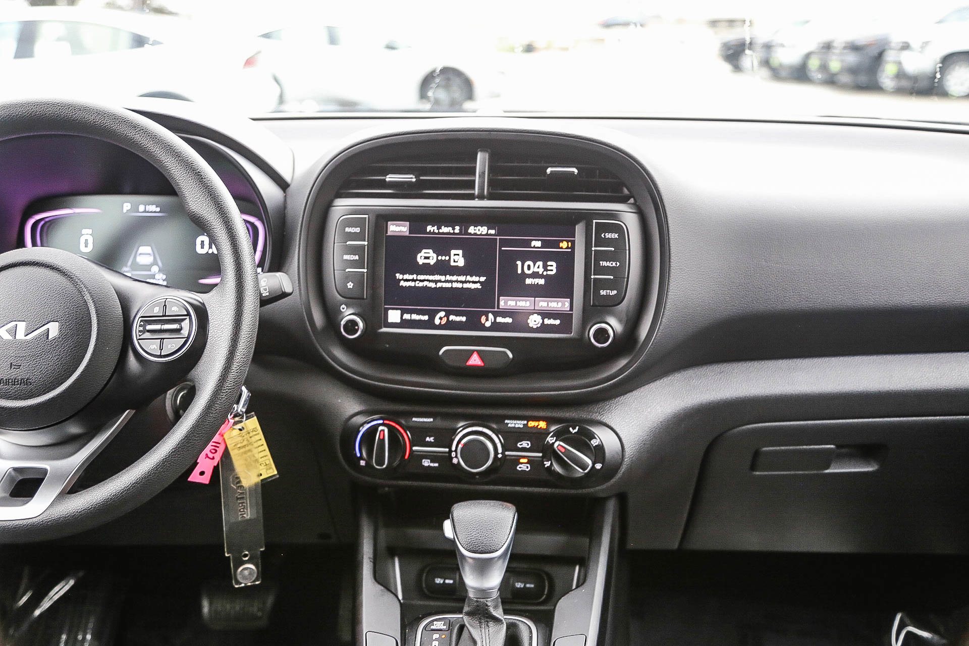 Used 2024 Kia Soul LX w/ Option Group 015 image 13