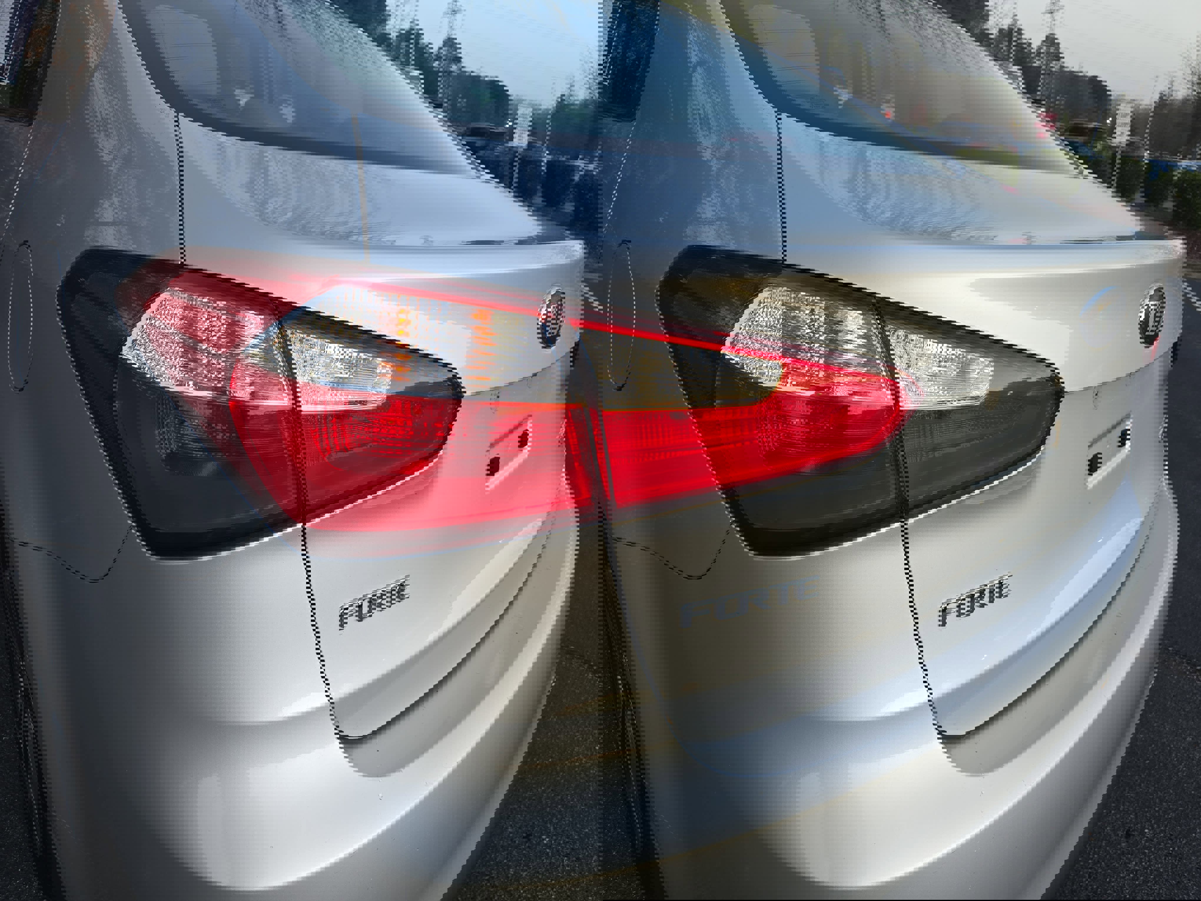 Used 2016 Kia Forte EX w/ EX Premium Package image 36