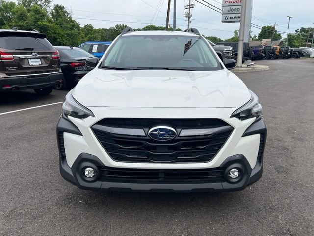 Used 2023 Subaru Outback Premium AWD/4WD image 32