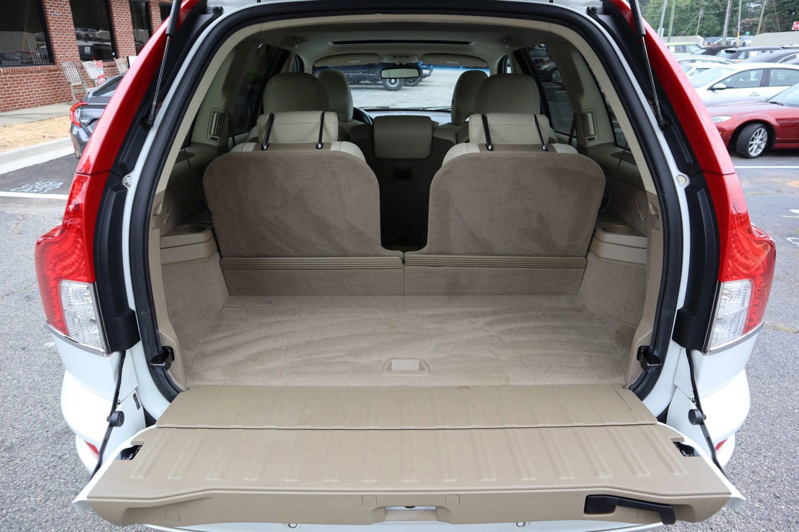 Used 2014 Volvo XC90 3.2 FWD image 15