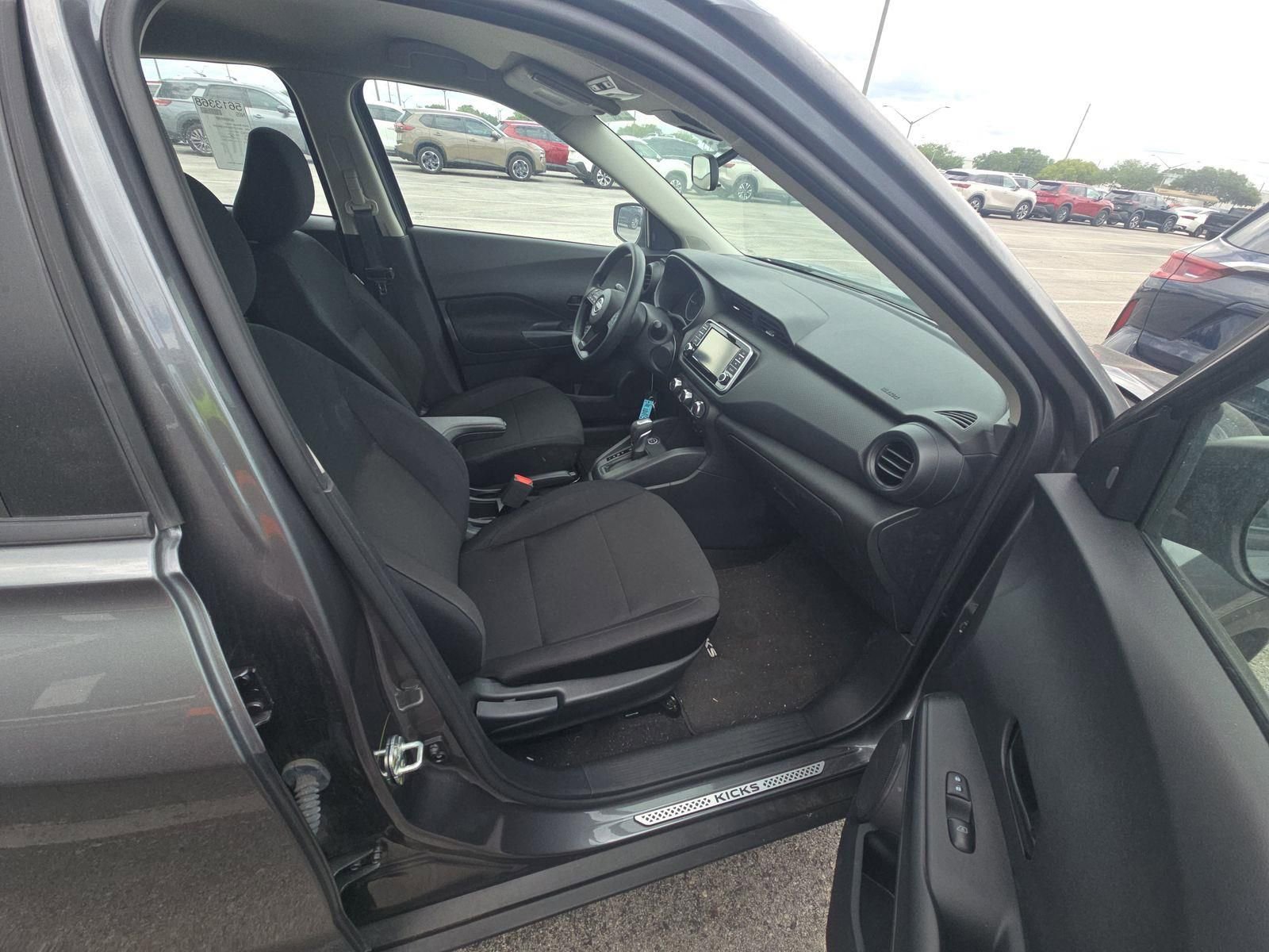 Used 2024 Nissan Kicks S FWD image 10