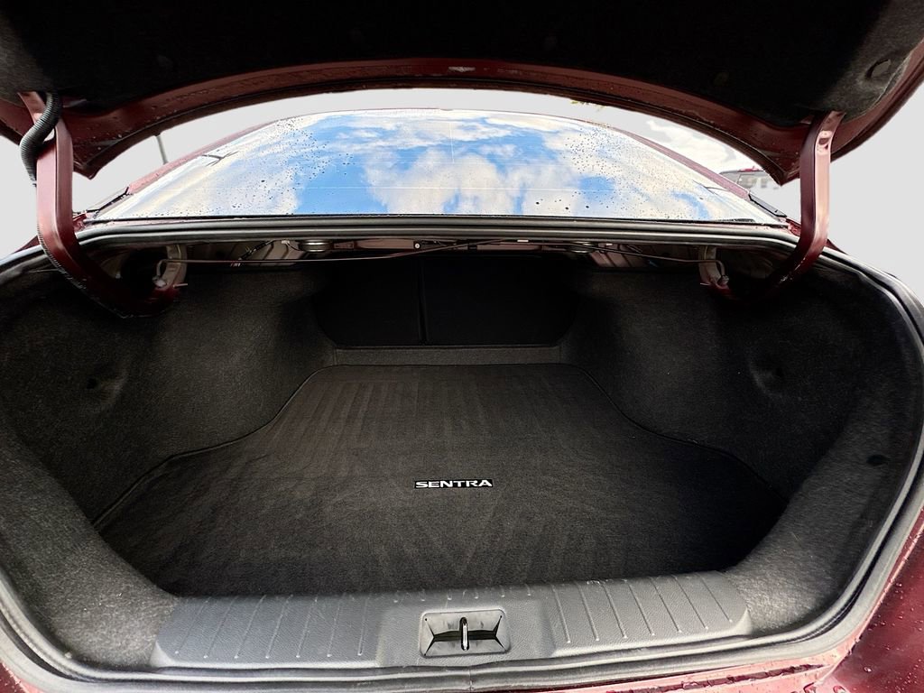 Used 2023 Nissan Sentra SV image 23