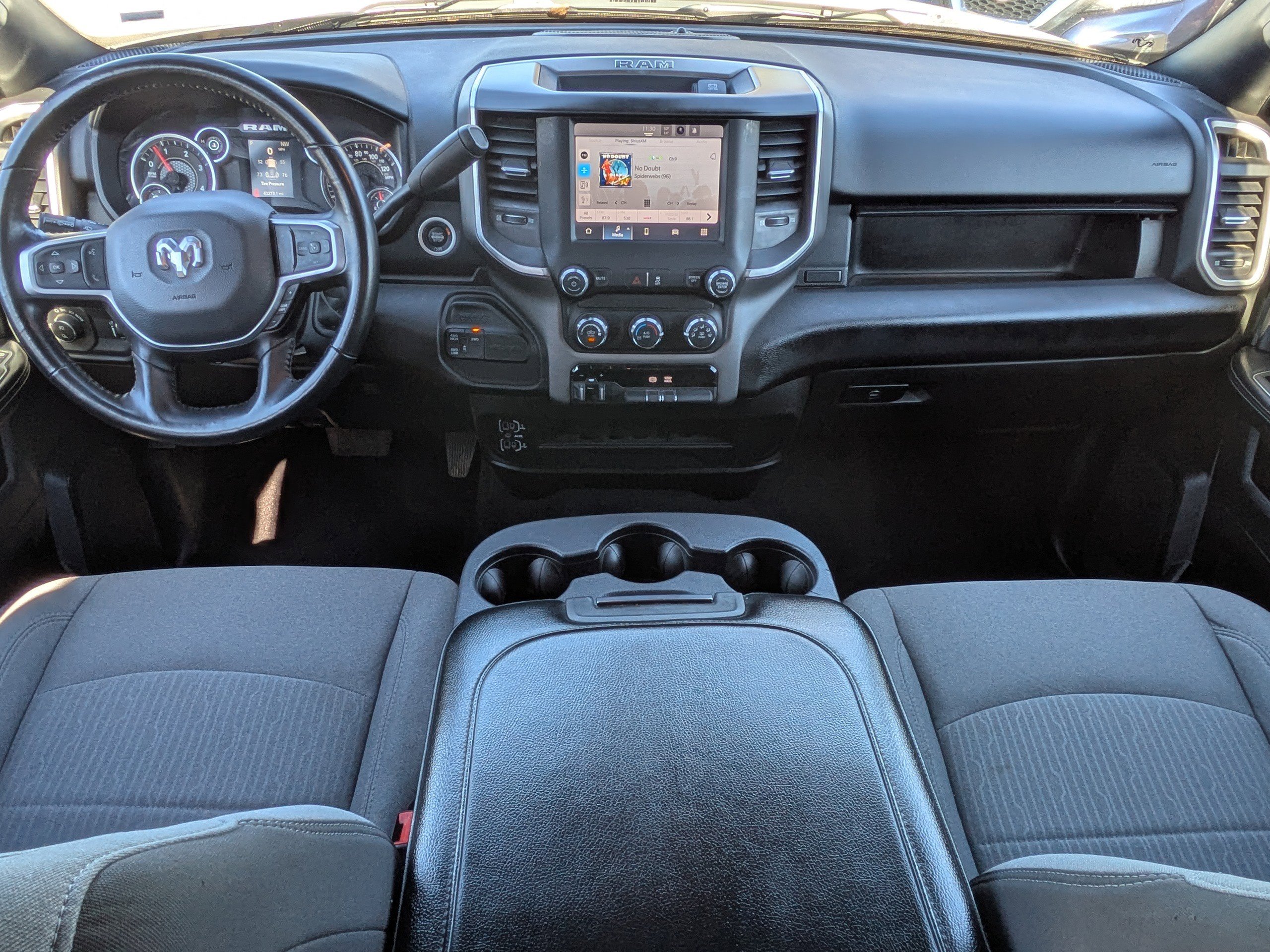 Used 2024 RAM 3500 Big Horn image 15