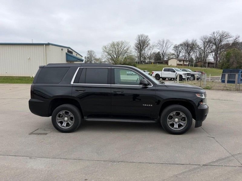 Used 2018 Chevrolet Tahoe LS w/ Enhanced Driver Alert Package AWD/4WD image 2