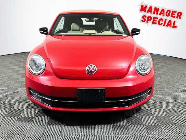 Used 2013 Volkswagen Beetle Turbo FWD image 3