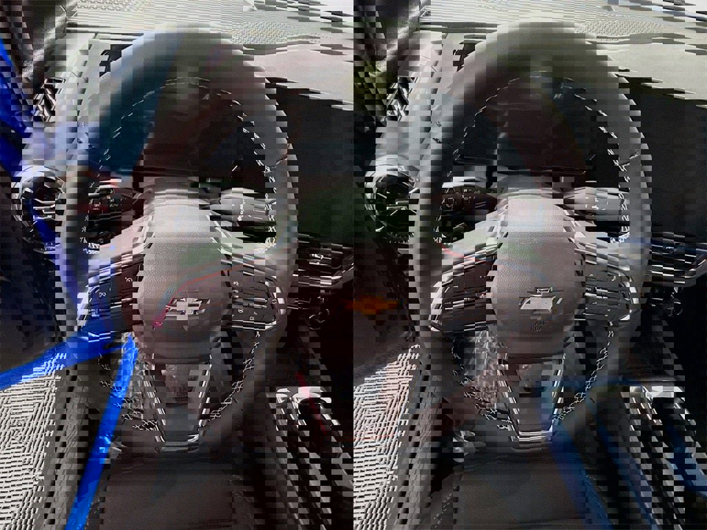 New 2026 Chevrolet Equinox EV LT image 6