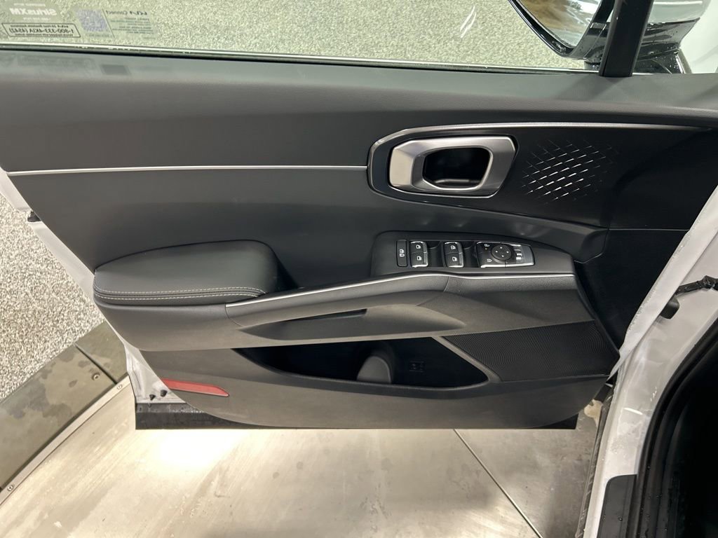 New 2026 Kia Sorento EX image 12