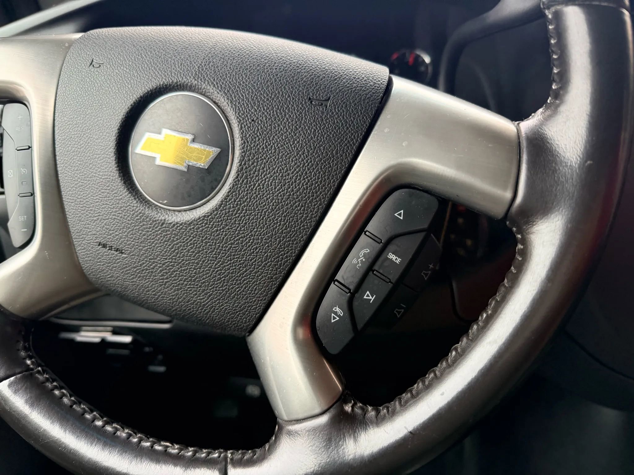 Used 2016 Chevrolet Express 3500 Extended RWD image 23