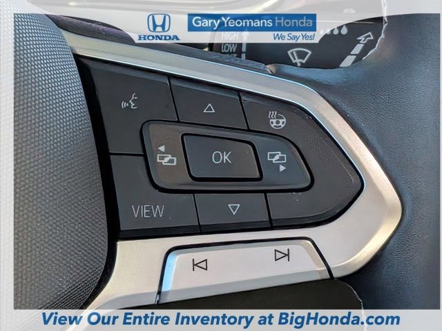 Used 2024 Volkswagen Taos SE image 26