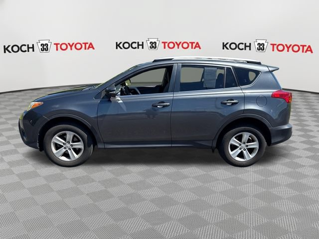 Used 2014 Toyota RAV4 XLE AWD/4WD image 4