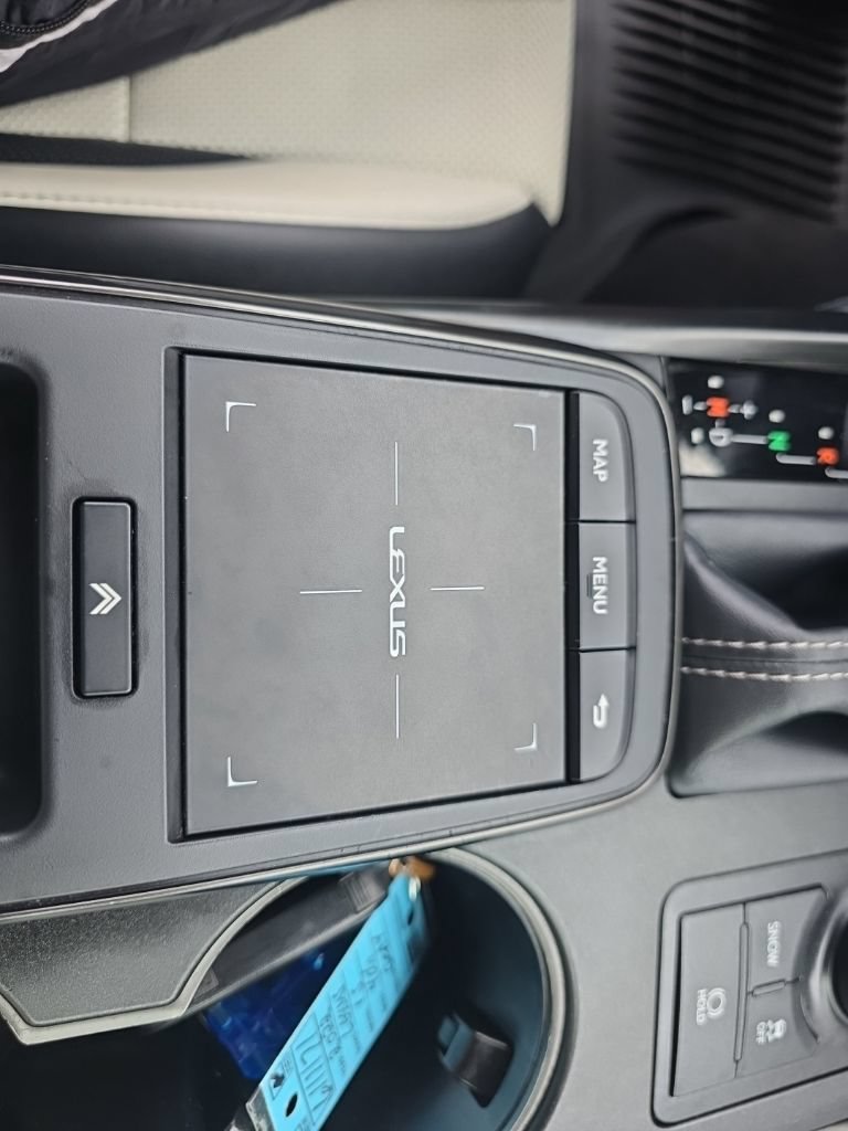 Used 2022 Lexus IS 350 F Sport AWD/4WD image 25