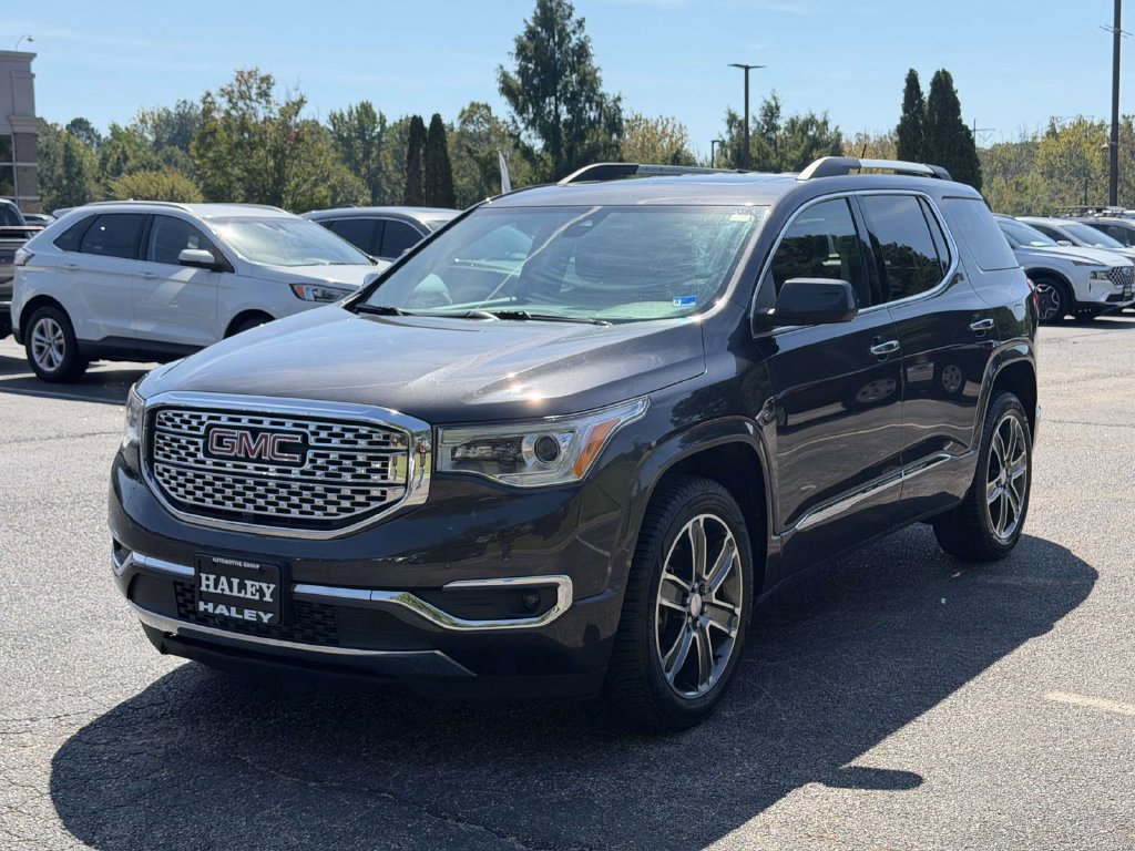 Used 2019 GMC Acadia Denali w/ Technology Package AWD/4WD image 23