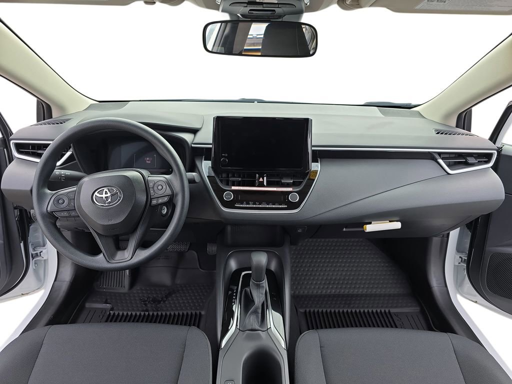 Used 2026 Toyota Corolla LE image 11