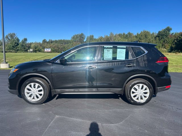 Used 2017 Nissan Rogue S AWD/4WD image 3