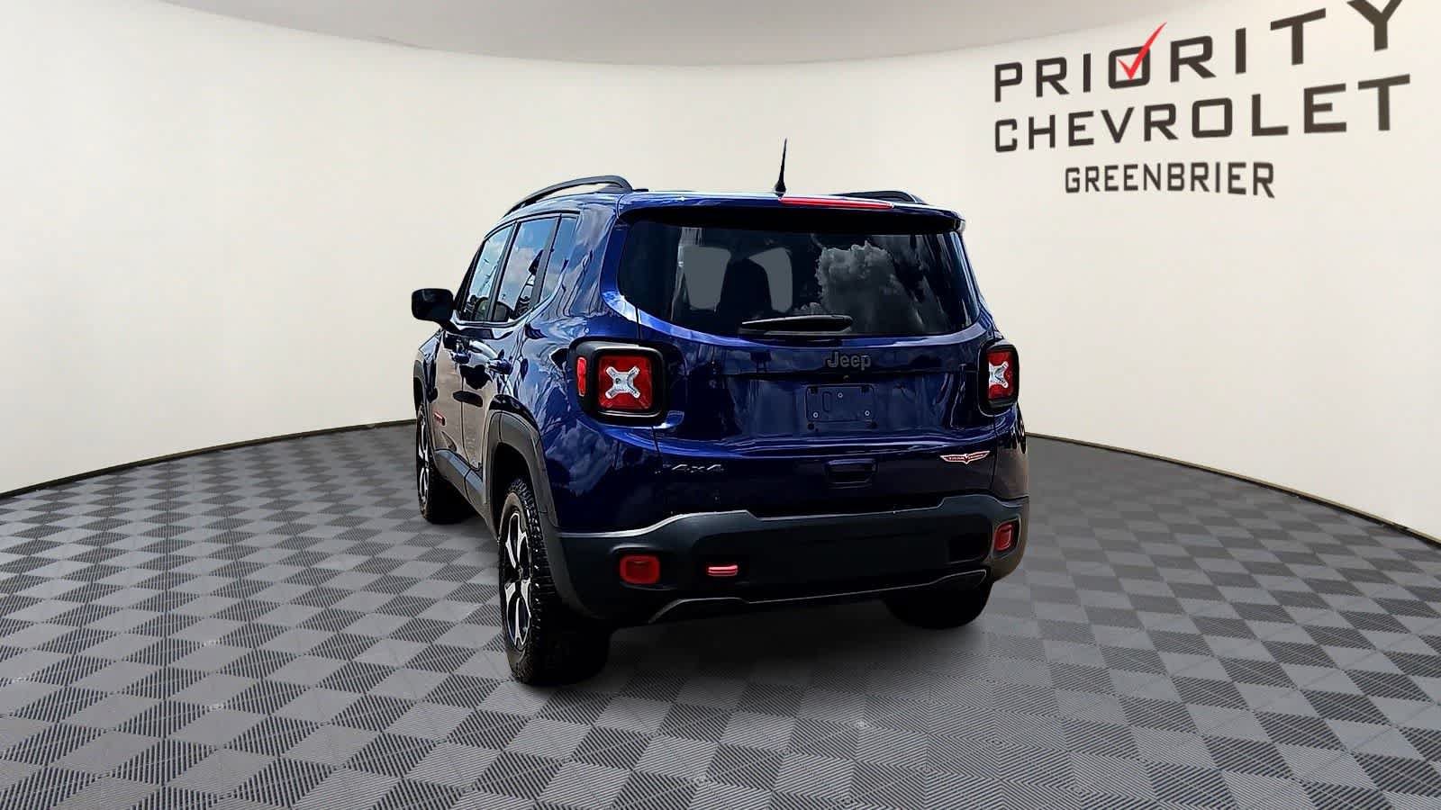 Used 2020 Jeep Renegade Trailhawk w/ Popular Equipment Group AWD/4WD image 7