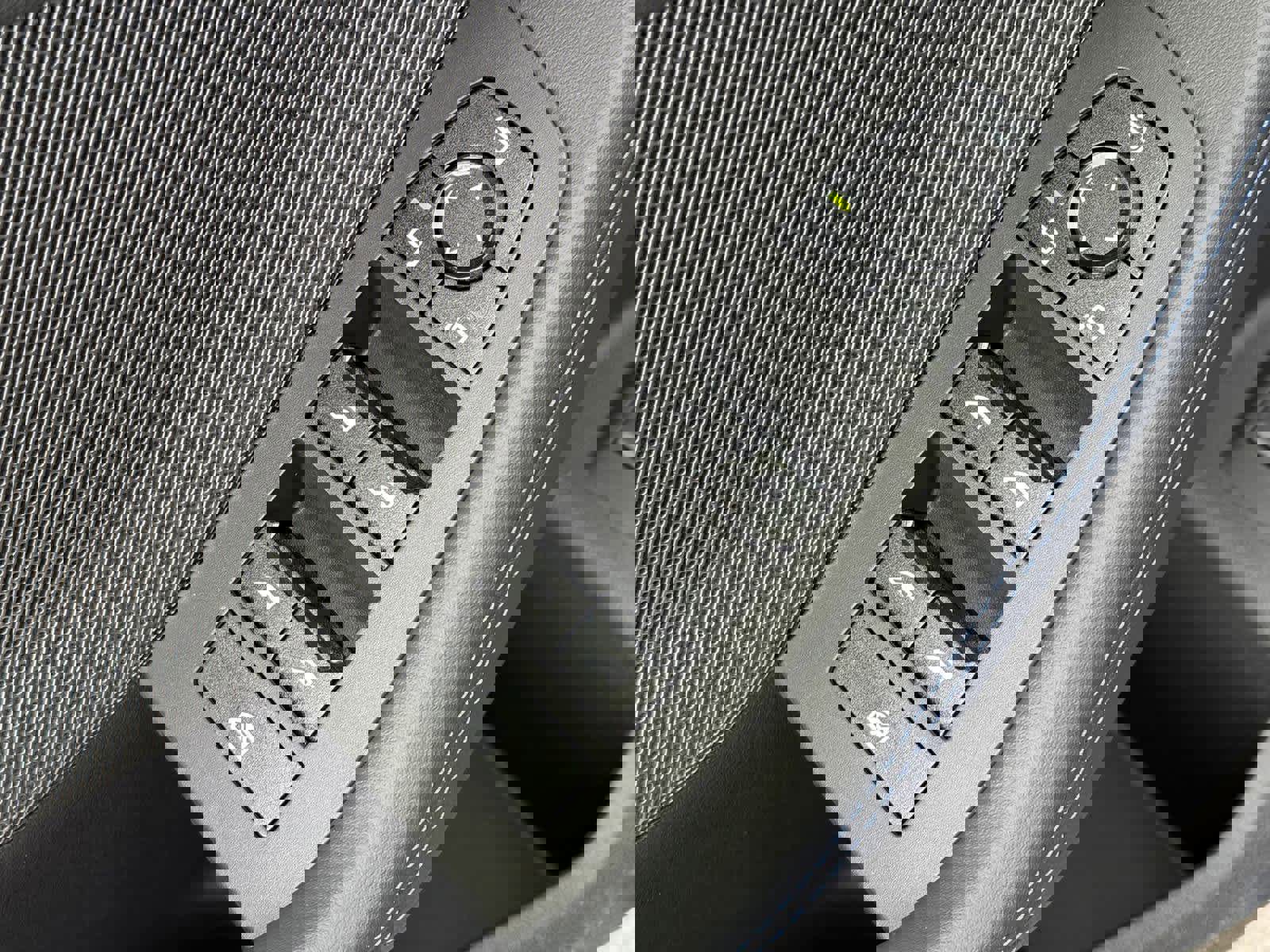 New 2025 BMW M235i xDrive w/ M Performance Package image 15