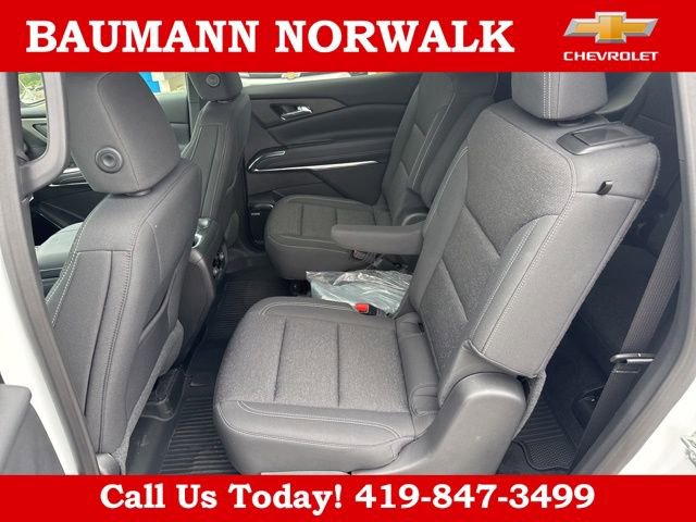 New 2025 Chevrolet Traverse LT w/ Enhanced Driving Package FWD image 34