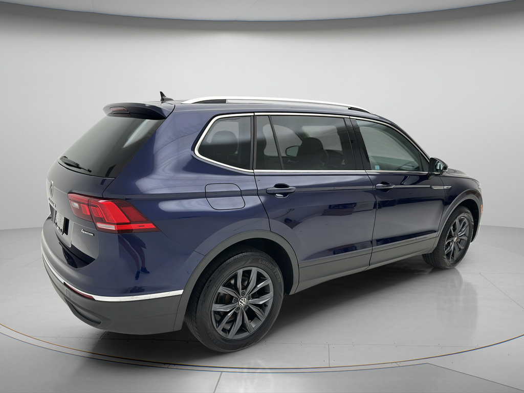 Used 2023 Volkswagen Tiguan SE AWD/4WD image 5