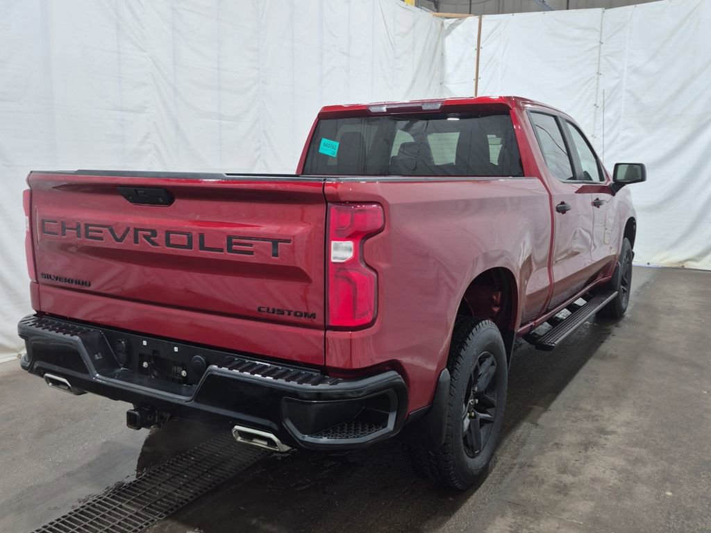 Used 2022 Chevrolet Silverado 1500 Custom Trail Boss w/ LPO, Dark Essentials Package image 6