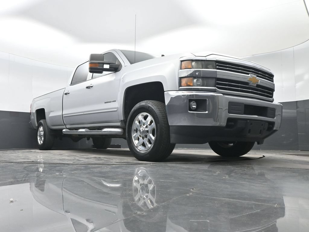 Used 2015 Chevrolet Silverado 2500 LT w/ LT Convenience Package AWD/4WD image 34