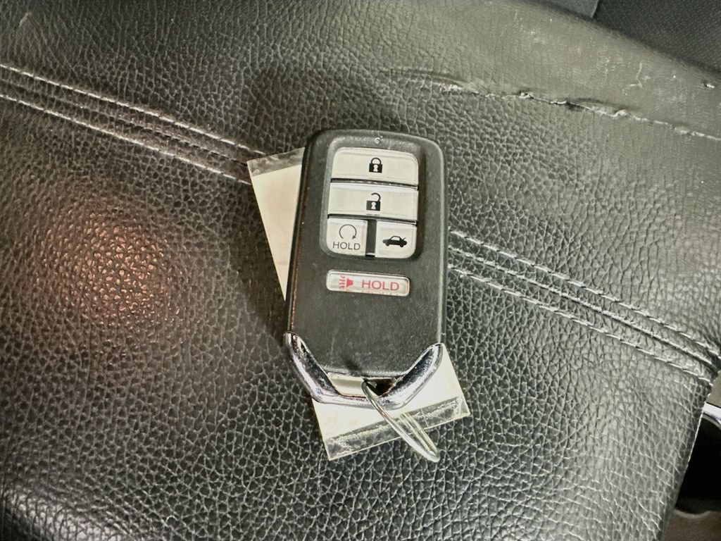 Used 2016 Honda Accord EX-L image 39