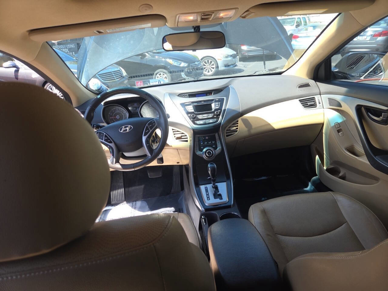 Used 2013 Hyundai Elantra Limited FWD image 6