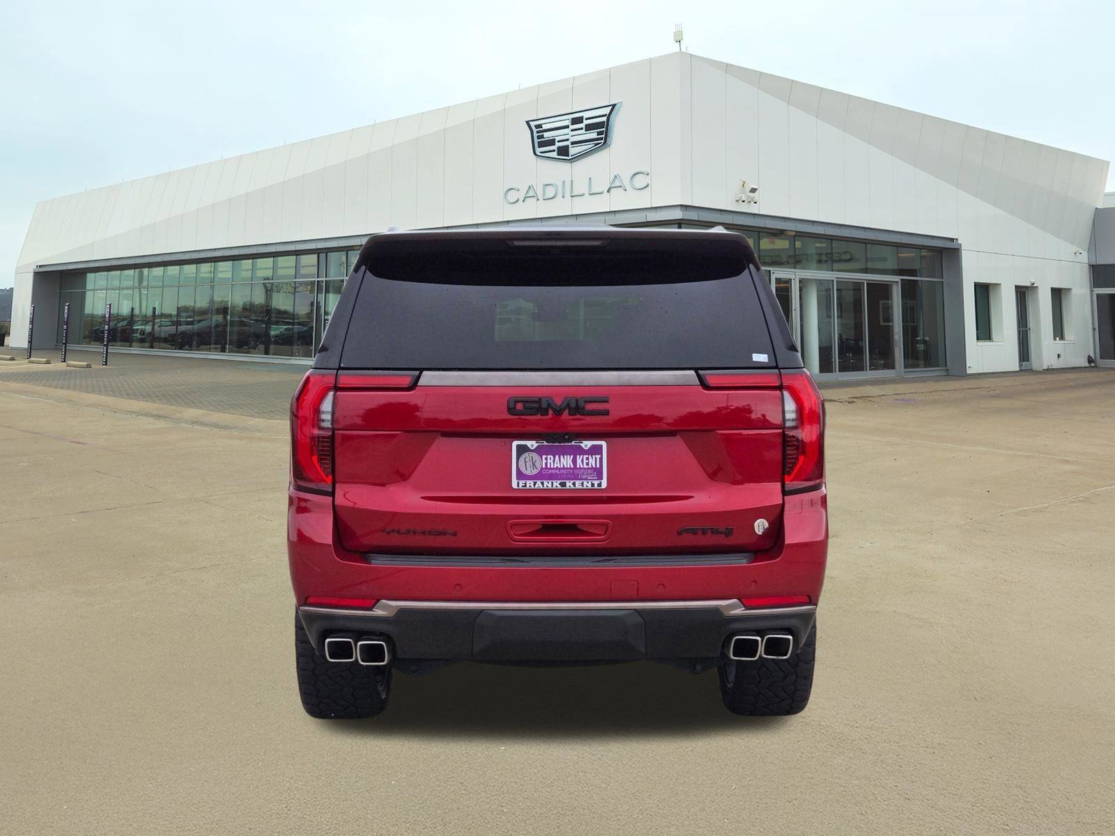 Used 2025 GMC Yukon AT4 Ultimate AWD/4WD image 5