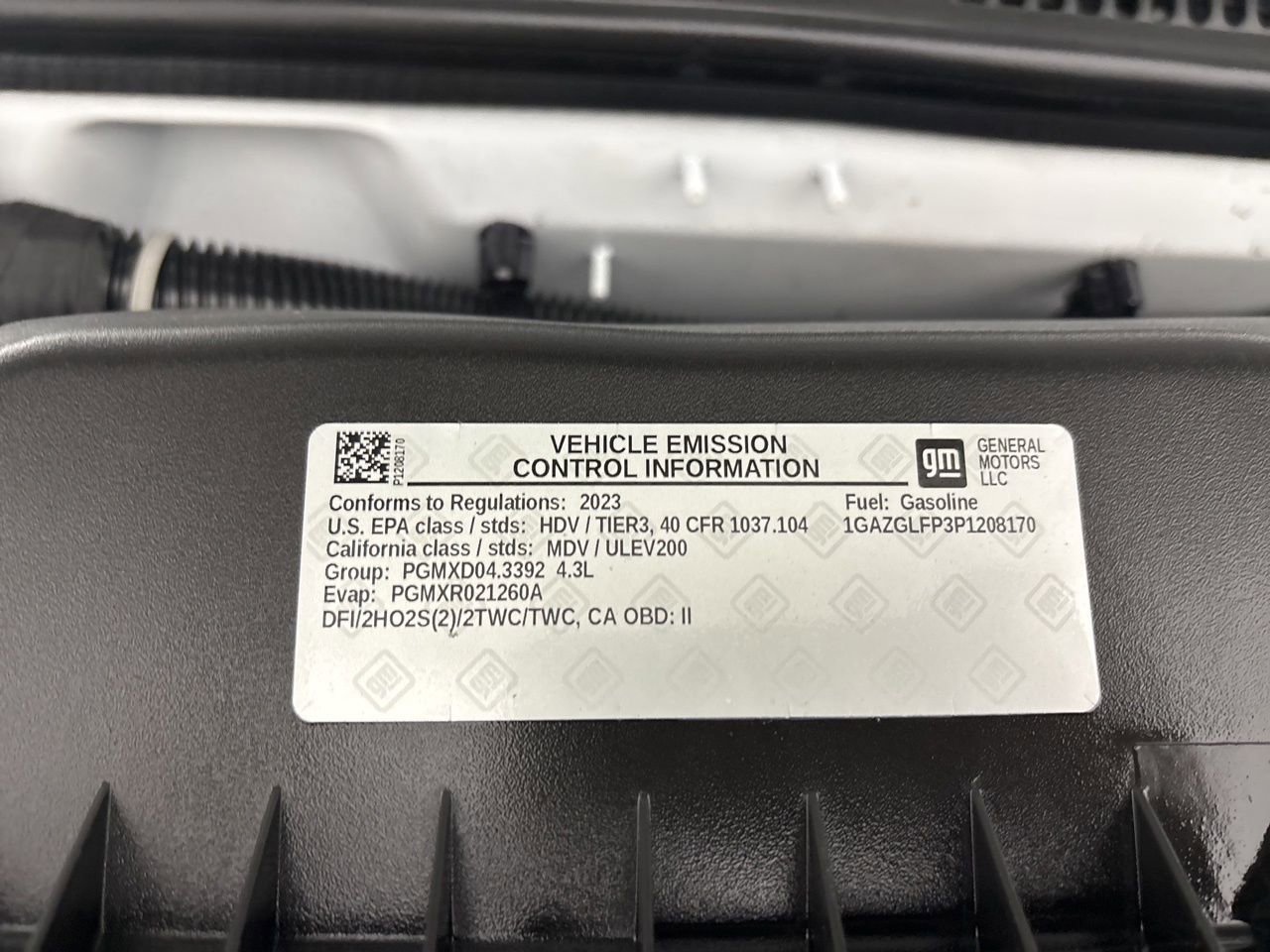 Used 2023 Chevrolet Express 3500 LS image 26