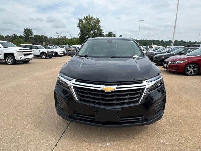 Used 2024 Chevrolet Equinox LS w/ LS Convenience Package FWD image 8