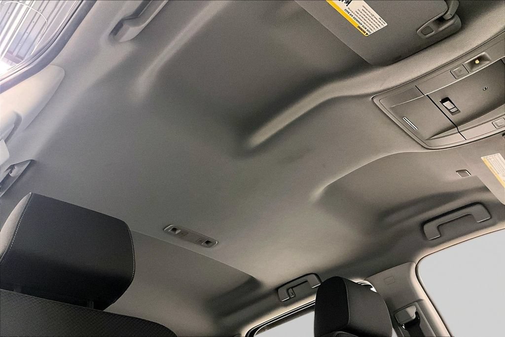 Used 2018 Chevrolet Silverado 1500 LT w/ All Star Edition AWD/4WD image 27