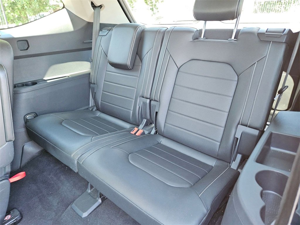 Used 2021 Volkswagen Atlas SEL Premium image 14