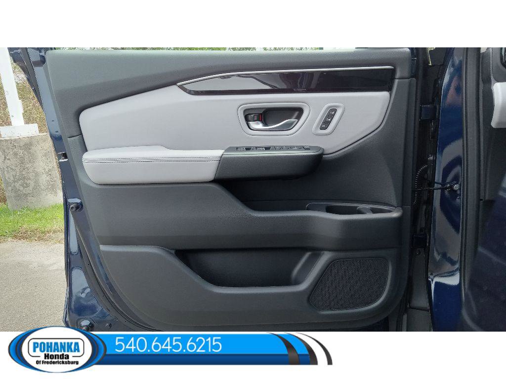 New 2025 Honda Pilot EX-L image 25