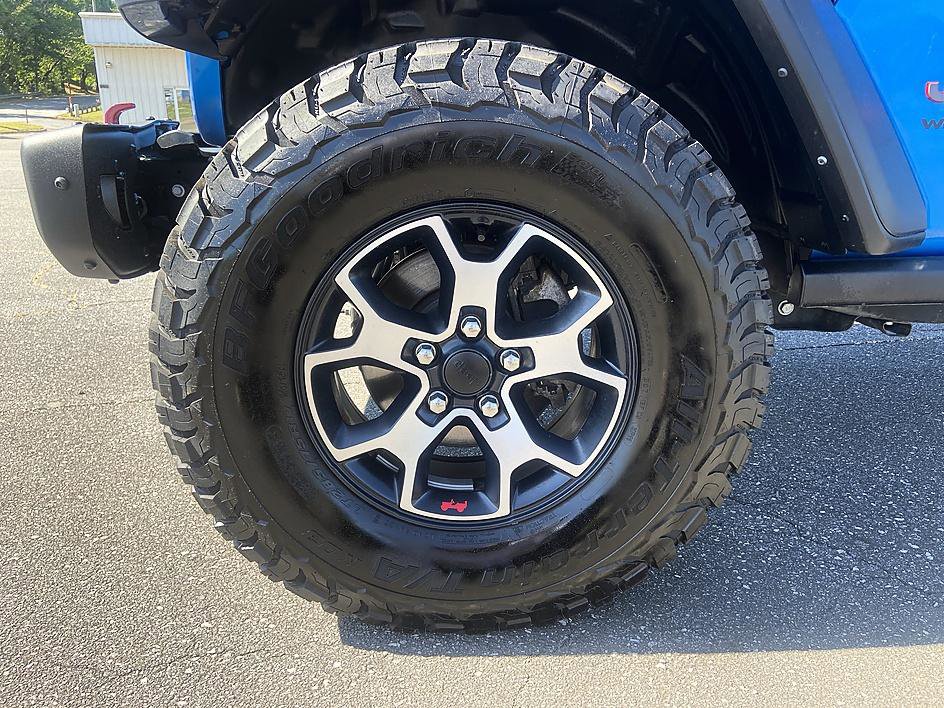 Used 2022 Jeep Wrangler Unlimited Rubicon w/ Steel Bumper Group AWD/4WD image 8