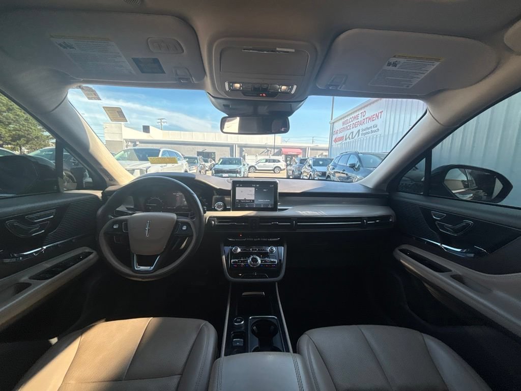 Used 2021 Lincoln Corsair AWD w/ Premium Package image 19