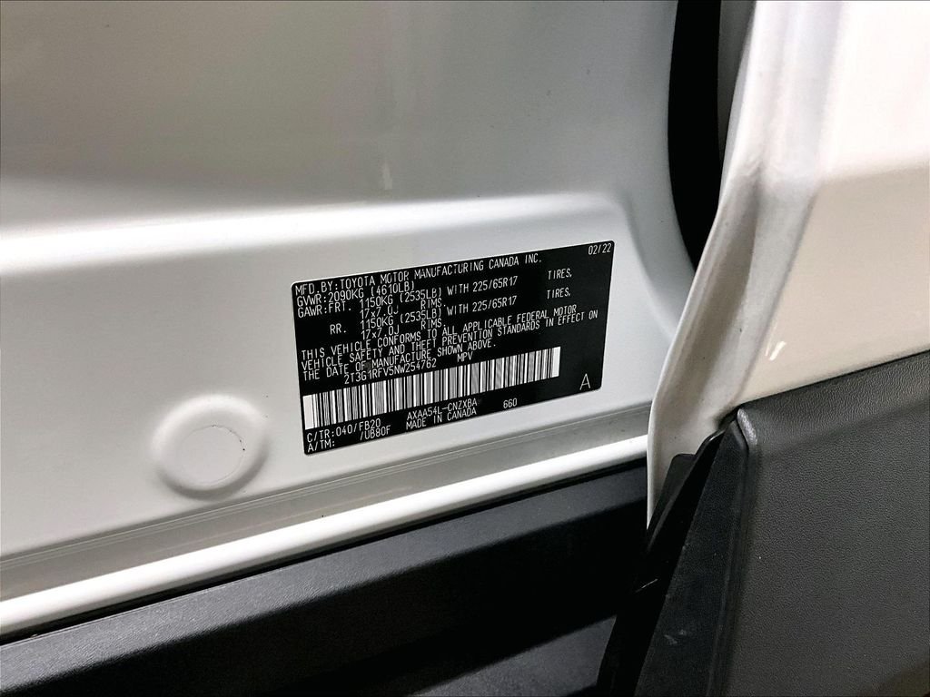 Certified 2022 Toyota RAV4 LE AWD/4WD image 34